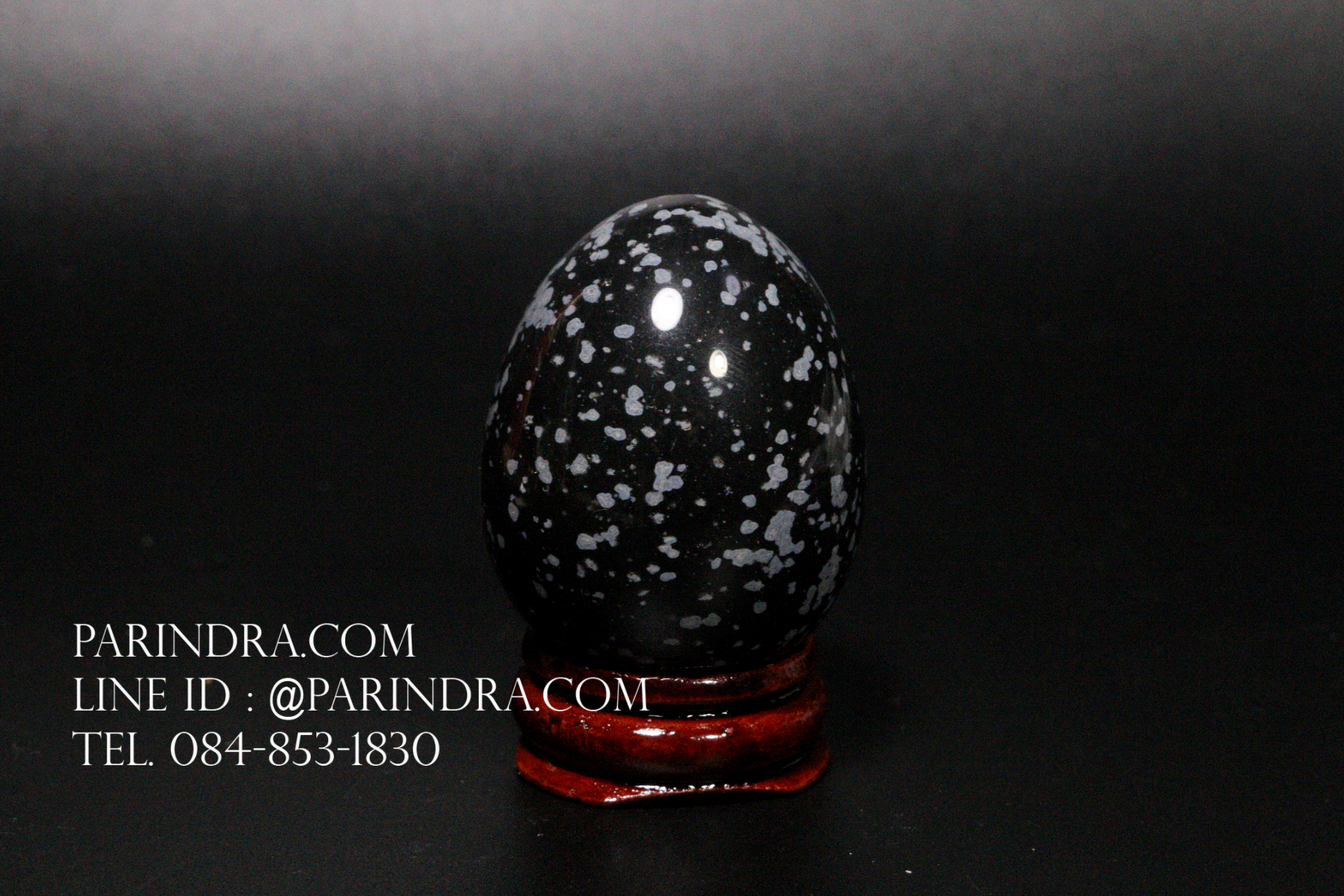 หินแร่ Obsidian แกะสลักทรงรีรูปไข่ ขนาดเล็ก พร้อมฐานตั้ง #EGG001