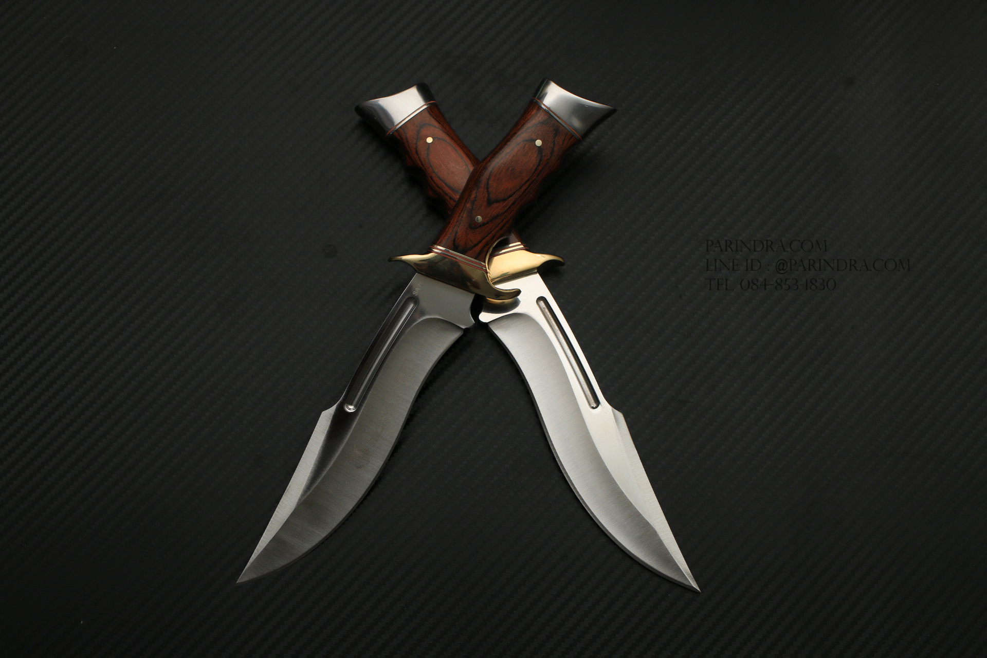 มีดเดินป่า COLUMBIA รุ่น SA78 ด้ามไม้ ทรงใบมีดสวย (ยอดนิยม)