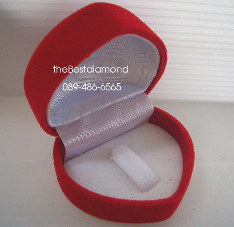 BOX-ring01-R+++ กล่องใส่แหวนกำมะหยี่+++ รูปหัวใจ สำหรับใส่แหวน 1 วง สีแดง