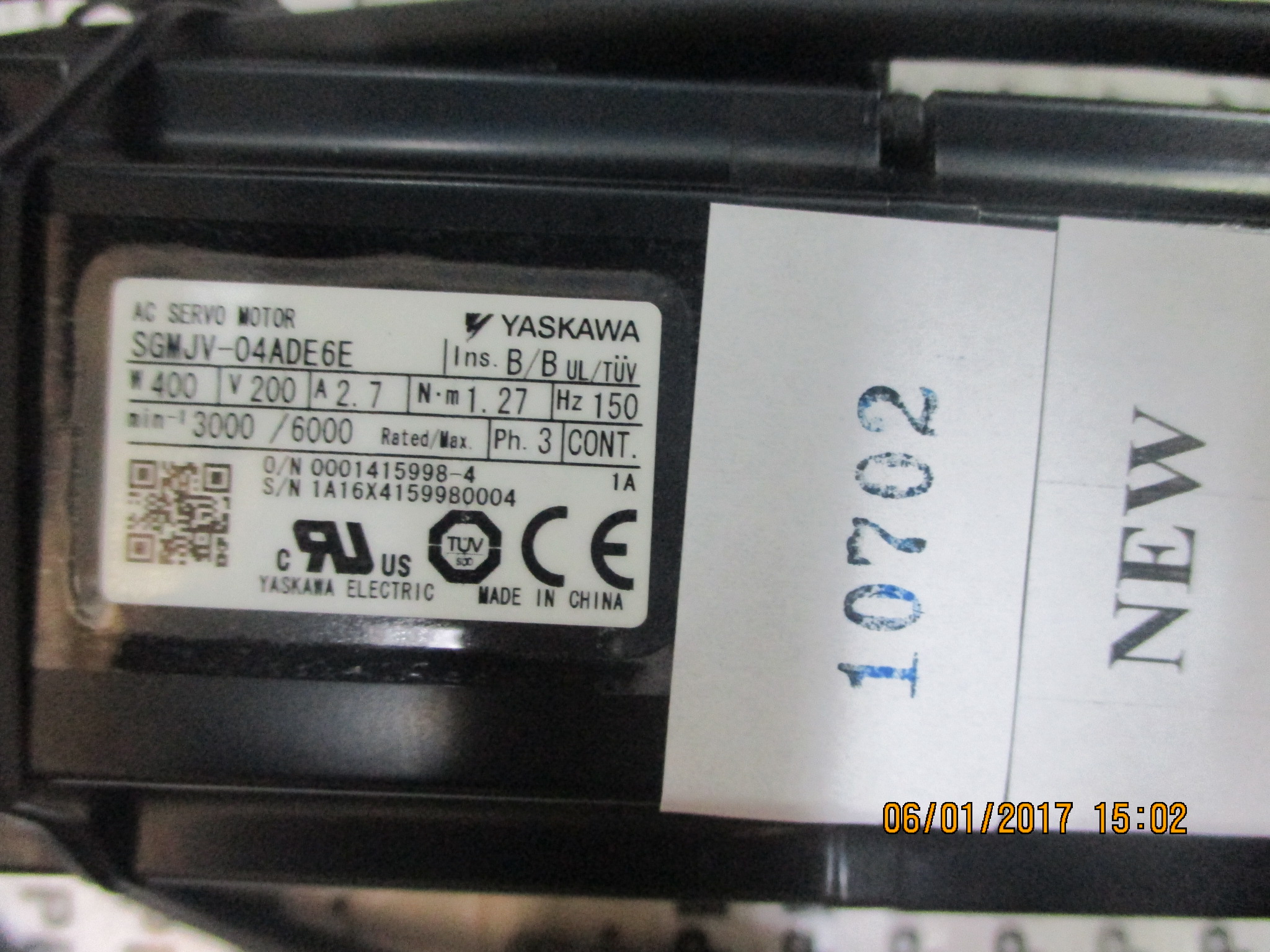 SGMJV-04ADE6E SERVO MOTOR " YASKAWA "