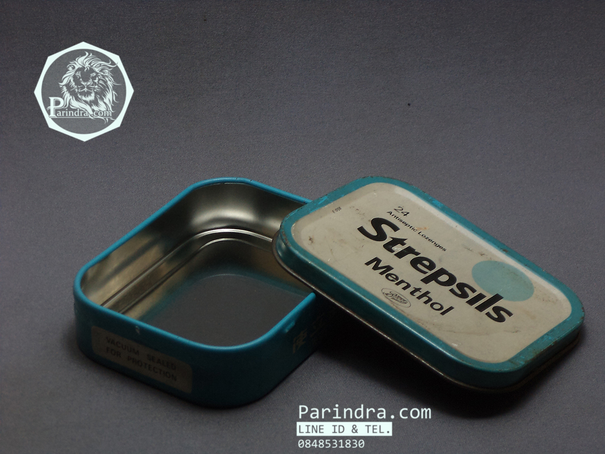 กล่องเหล็ก Strepsils รุ่นเก่า สีฟ้า สีนี้หายาก ปี 198x #S442