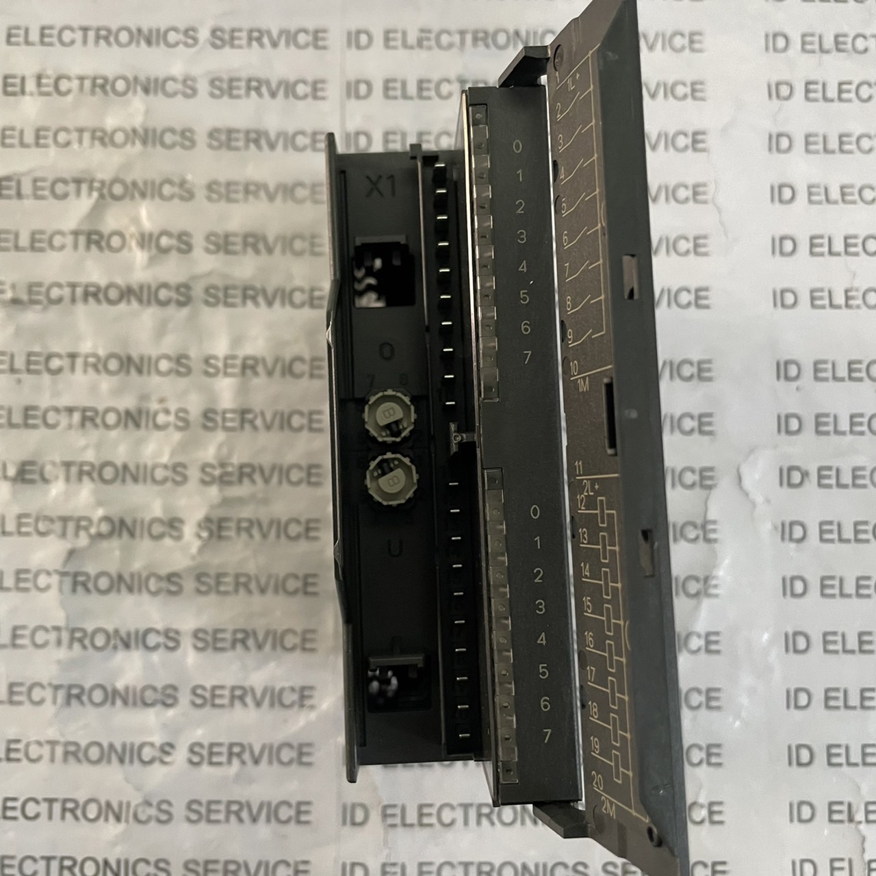 6ES7 323-1BH00-0AA0 PLC “ SIEMENS ”