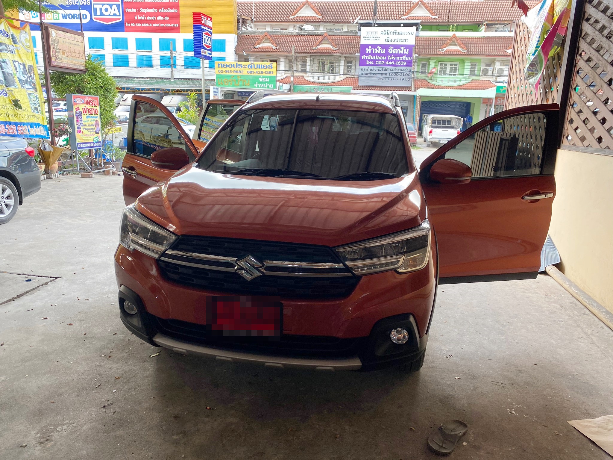 พรม6D ปูพื้นรถ All New Suzuki XL7 2020 เข้ารูป เต็มคัน