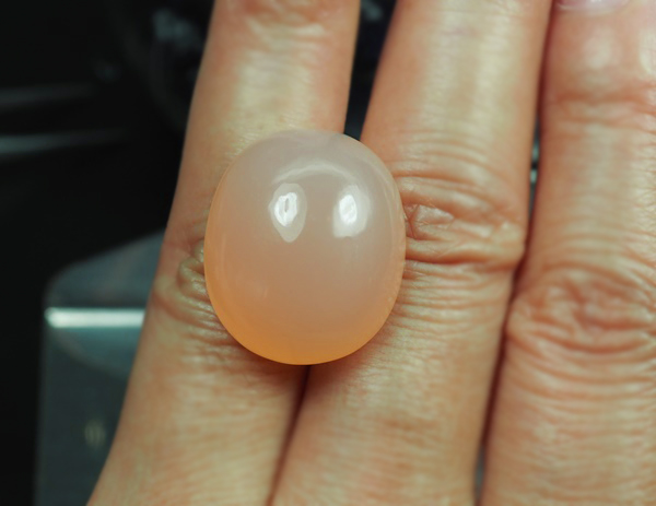 คาลซิโดนีสีชมพู (Pink Chalcedony) 29.37 กะรัต