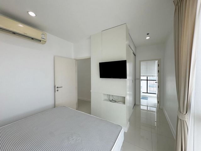 ให้เช่าคอนโด เอสโทร แจ้งวัฒนะ 85 ตร.ม.ชั้น 23 ห้องใหญ่ เฟอร์ครบ ตรงข้ามเซ็นทรัลแจ้งวัฒนะ ใกล้ BTS