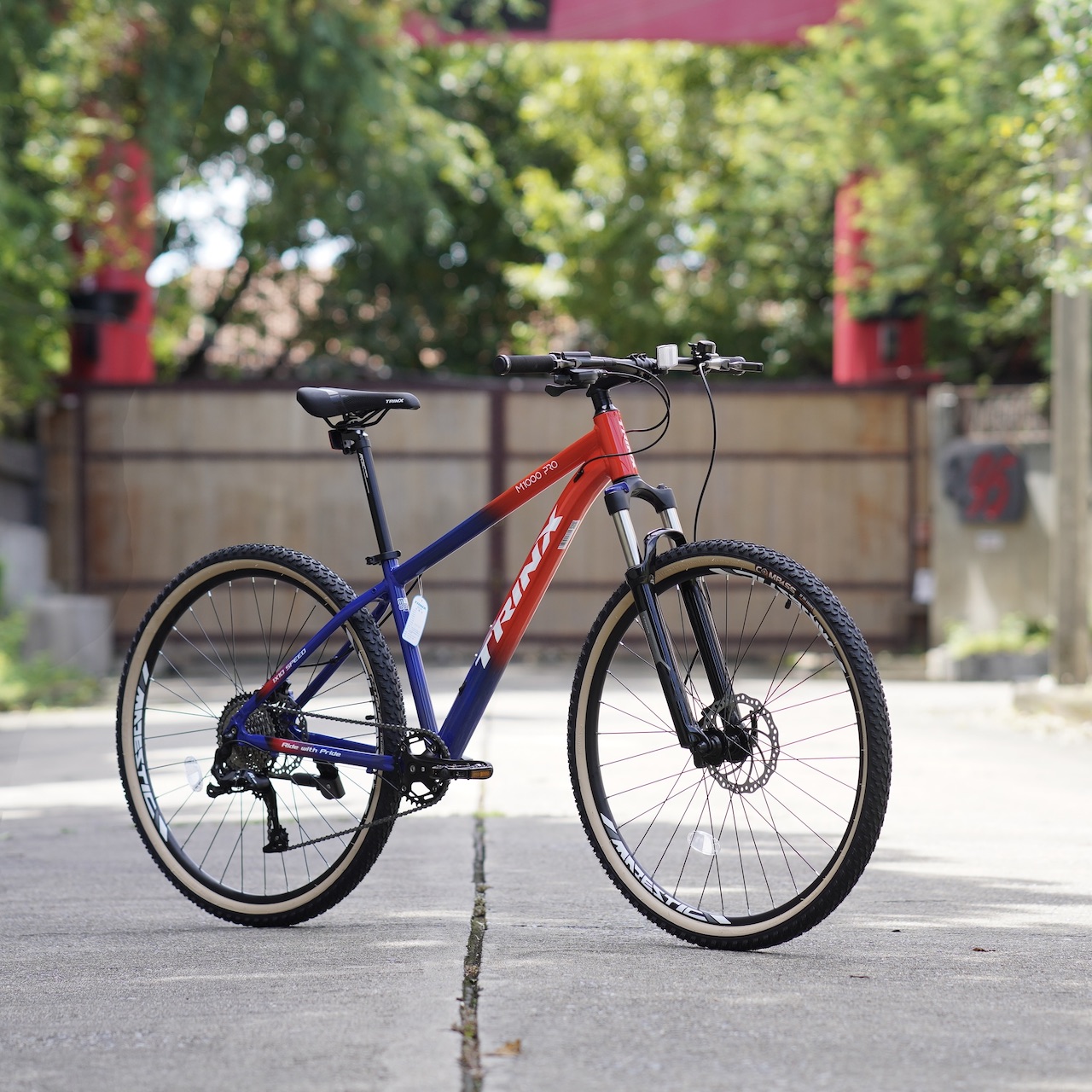 จักรยานเสือภูเขา TrinX M1000Pro เฟรมอลู 29er LTWOO 1*10 สปีด ดิสน้ำมัน, TRINX MY2023