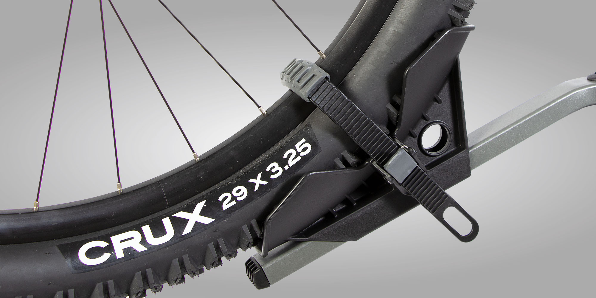 แร็คจักรยาน แร็คท้ายรถ BUZZRACK BUZZRACER 4 BIKES REAR RACK. สำหรับจักรยาน 4 คัน (มาตรฐาน ECE, XP)