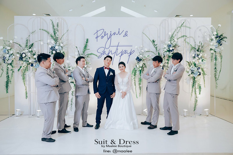 พร้อมเช่า ชุดสูทชาย สีน้ำเงินกรมท่า แบบเนี๊ยบ งานเกรดเจ้าบ่าว