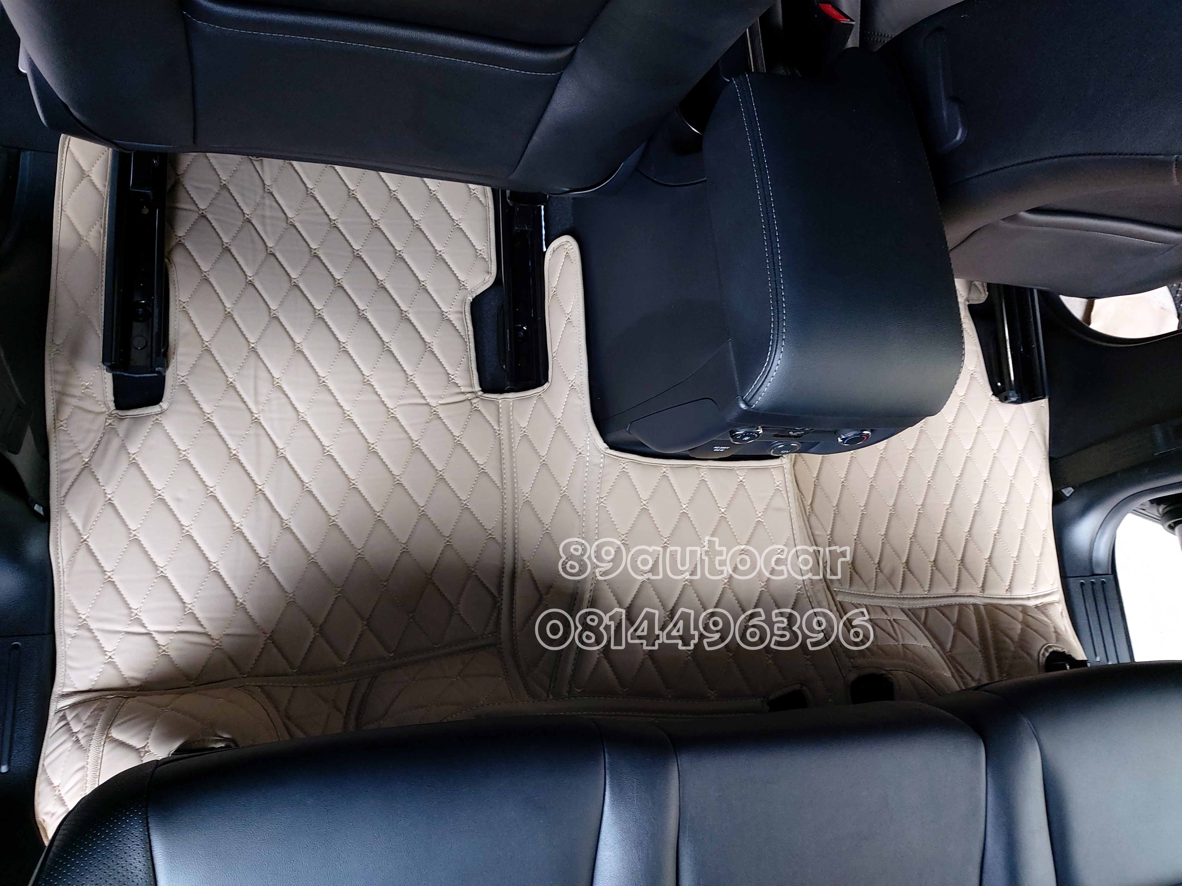 พรมปูพื้นรถยนต์ ปูพื้นรถ Ford Everest 2015-2022 เข้ารูป เต็มคัน