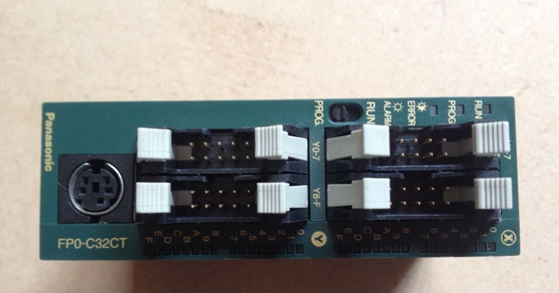 PLC " PANASONIC " รุ่น FP0-C32CT