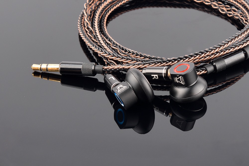 ขาย TONEKING TO400s หูฟังกำลังขับ 400ohm ขั้ว MMCX ถอดสายได้ ไดรเวอร์ Graphene