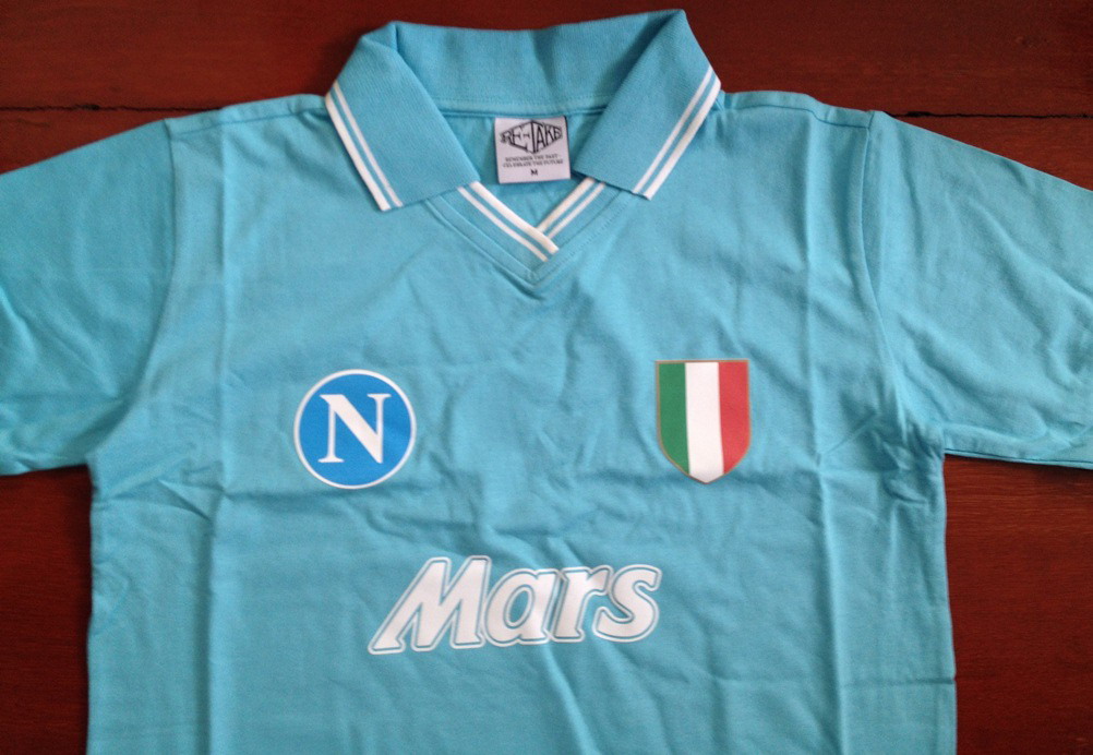 เสื้อฟุตบอล ทีมสโมสรนาโปลี ชุดเหย้า เรโทร 1980s ใหม่ M-Size / NAPOLI Football Shirt Retro Home Kit 1980s Jersey NEW M-Size