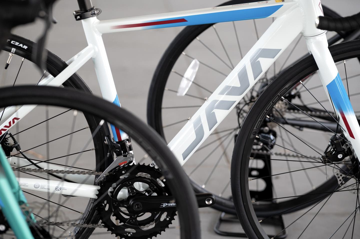 จักรยานเสือหมอบ JAVA RONDA DISC เฟรมอลู เกียร์ Shimano Sora2*9sp, แฮนด์ Integrated 700c 2022