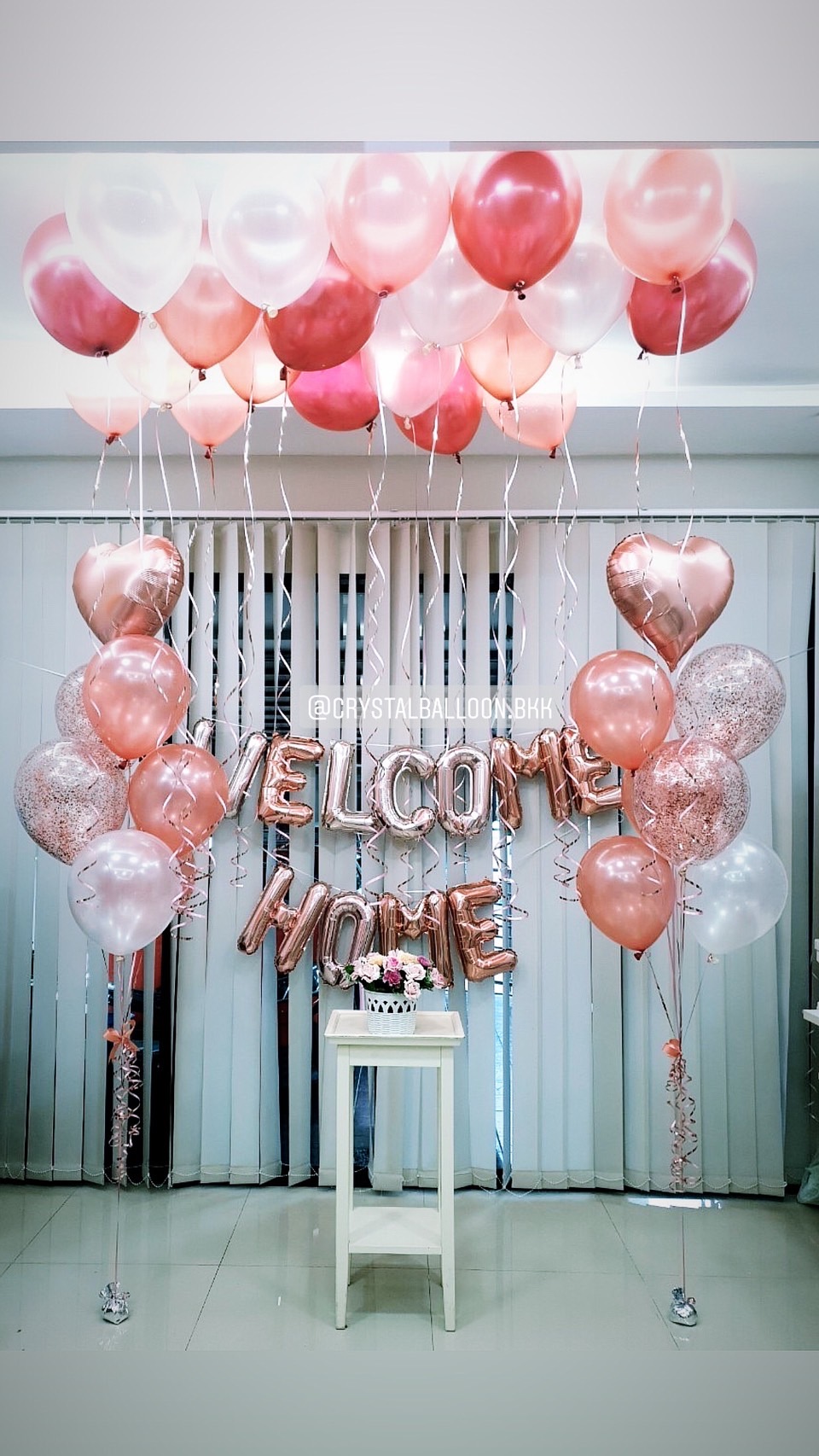 ลูกโป่ง Welcome Home Theme สีโรสโกล พร้อมตกแต่งตัวอักษร 11 ตัวอักษร, ช่อลูกโป่ง 2 ช่อ, ลูกโป่งใส ใส่กลิตเตอร์, ฟอยล์หัวใจ ขนาด 18" 2 ชิ้น, พร้อมตกแต่ง ลูกโป่งลอยฝ้า 20 ลูก สามารถเปลี่ยนสีลูกโป่ง/เปลี่ยนสี-ฟอยล์ตกแต่ง/เปลี่ยนข้อความได้