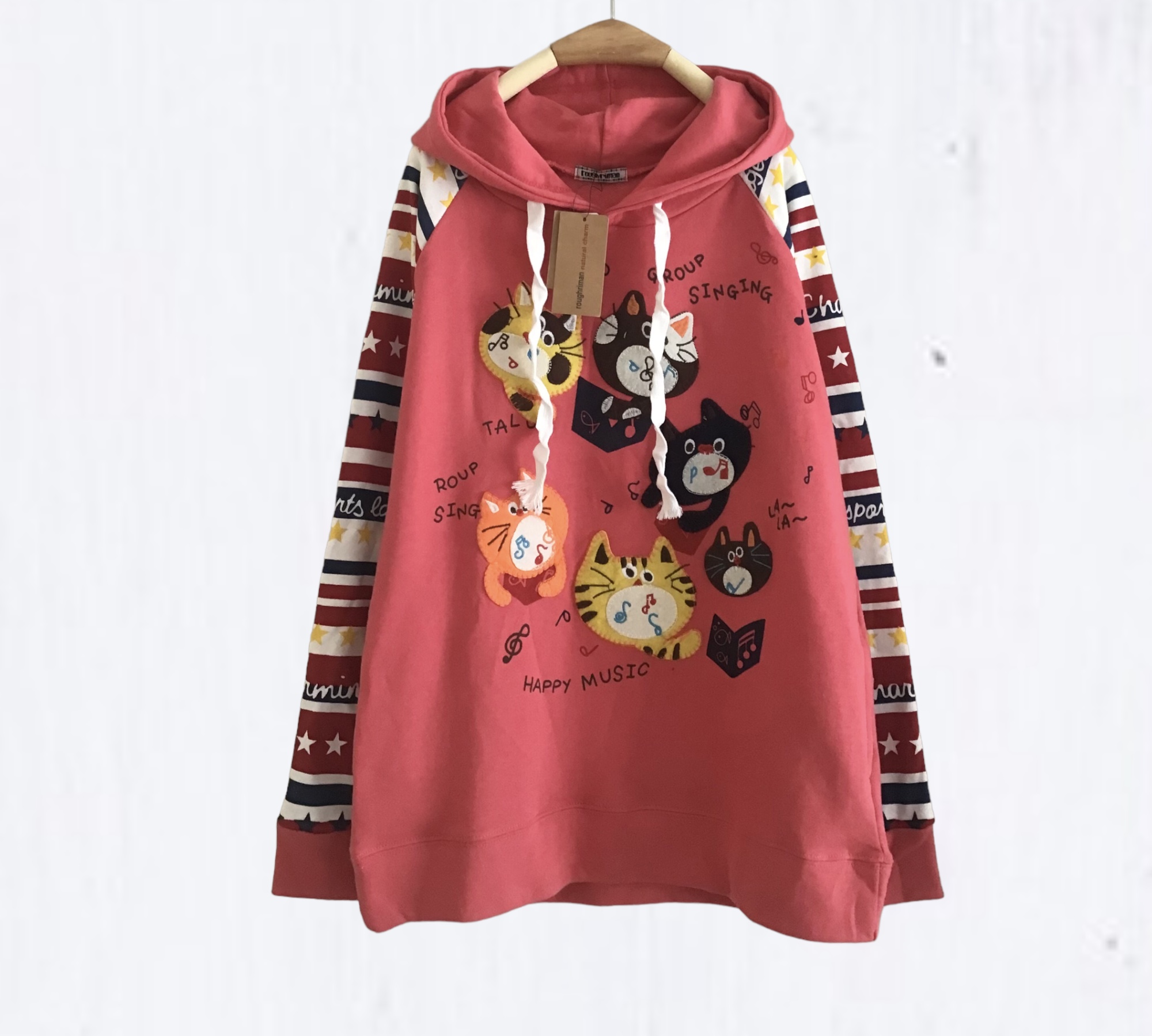 เสื้อยืดปักลายแมวมีฮู้ด