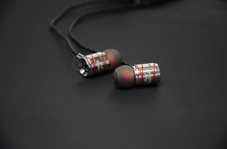 ขาย หูฟัง Knowledge Zenith ED1 Extreme Fever