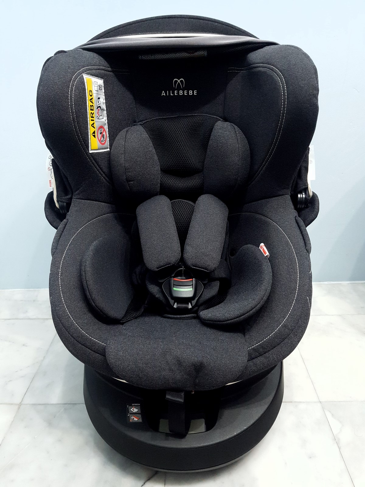 Ailebebe Kurutto 4i (isofix) premium natural สีดำ