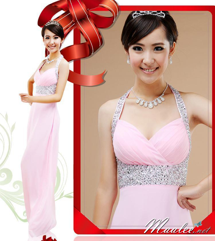 พร้อมส่ง ชุดราตรียาว สีชมพูอ่อน แบบเก๋ คล้องคอ ช่วยยกเนินอกสวย