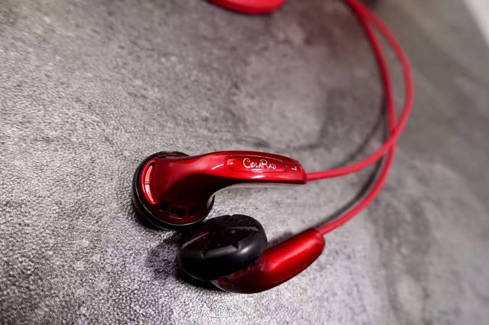 ขาย colared C01 หูฟังระดับ HiFi กำลังขับ 32 ohm สายแบบชุบเงินถัก เสียงดี ราคาประหยัด