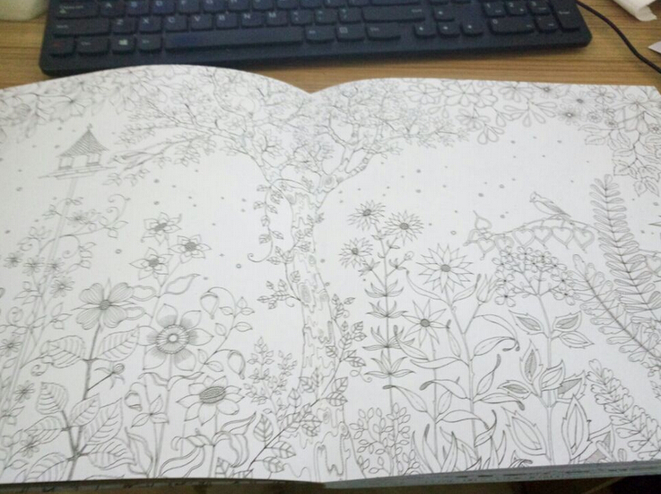 สมุดภาพระบายสี Secret Garden สวนปริศนา (Korean.ver) พร้อมสีไม้