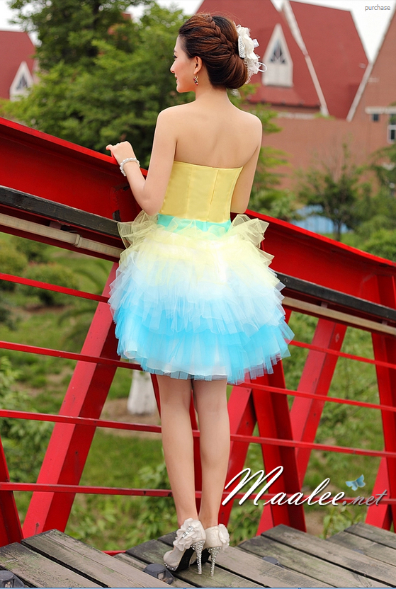 พร้อมเช่า ชุดแฟนซี เช่า 500 ชุดราตรีสั้น เกาะอก สีเหลือง อกจับจีบตีเกล็ด กระโปรงตาข่าย น่ารักมาก