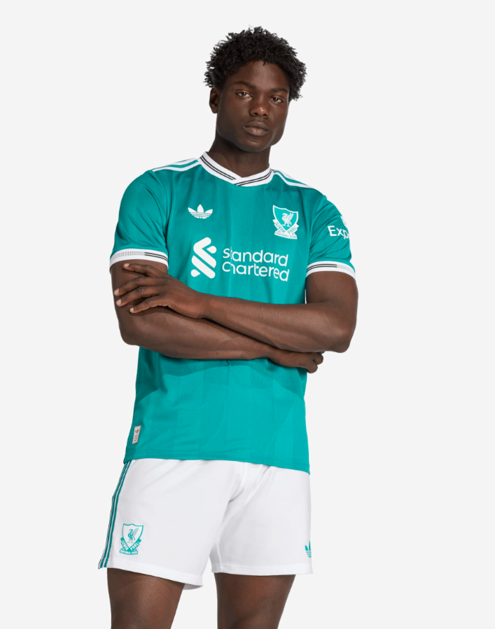 เสื้อลิเวอร์พูล 2025 2026 ชุดที่3 เวอร์ชั่นนักเตะ SZOBOSZLAI 8 อาร์มทอง No Room ของแท้