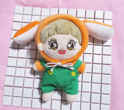 ชุดตุ๊กตา ชุดเอี๊ยมหูกระต่าย (15,20 cm.)