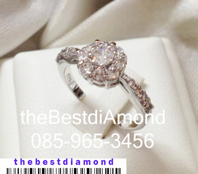 BR221RD แหวนดอกไม้สไตน์เพชรล้อม พร้อมบ่าข้าง งดงาม สวย หรู ไม่เวอร์ วงไม่ใหญ่มากๆๆ เล็กๆน่ารัก ใส่ติดนิ้วได้เลย เพชรวิ๊งสวยค่ะ