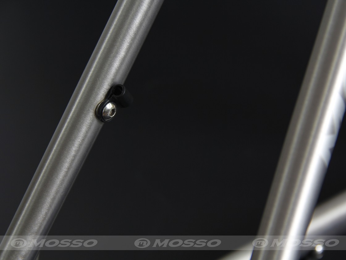 เฟรม MOSSO 690 PRO เฟรมอลูมิเนียมน้ำหนักเบาเพียง 1.26 กก. | 26" และ 27.5" | จักรยานเสือภูเขา XC มืออาชีพ