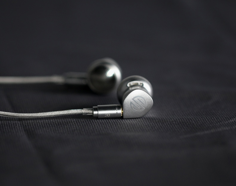 BGVP DX6 เอียบัดเรือธงรุ่นใหม่ ถอดสายได้ ประกันศูนย์ไทย