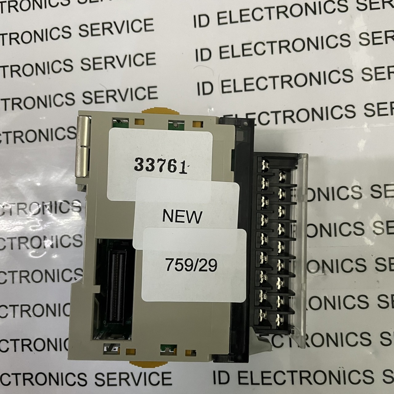 CJ1W-MAD42 PLC " OMRON "