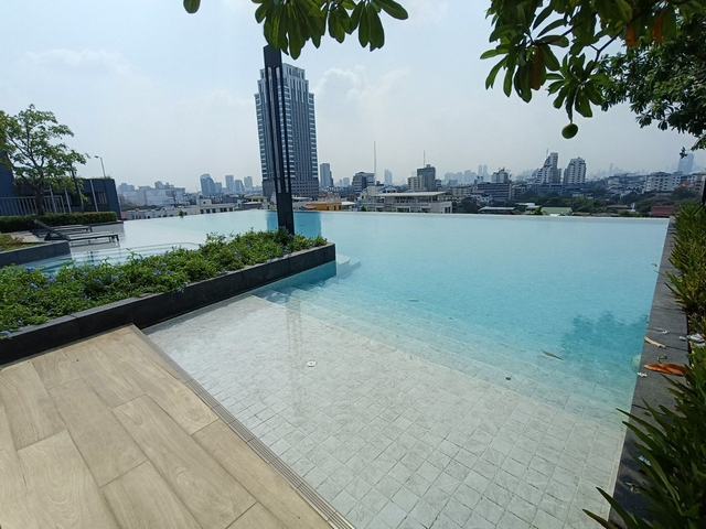 ให้เช่าคอนโด ลุมพินี พาร์ค วิภาวดี-จตุจักร ชั้น4 ห้อง 24.87 ตร.ม.เฟอร์ครบ ใกล้ BTS, MRT จตุจักร