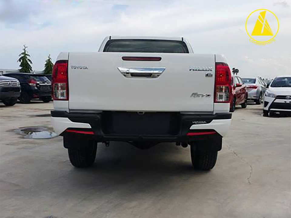 ชุดแต่ง VAZOOMA X : REVO 2015-2017