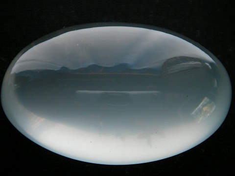 QU0008 QUARTZ โป่งข่ามสวยสะอาด หมอกมุงเมือง ออกเนื้อน้ำผึ้งขาว แก้เคล็ด แก้อาถรรพ์ให้โชคลาภ size 42 x 29 x 17 mm. พม่า