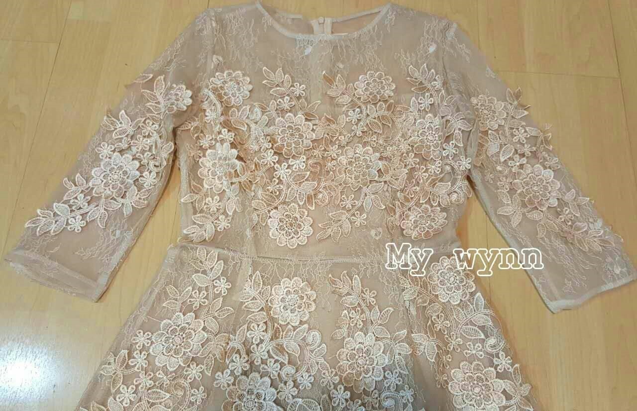 พร้อมเช่า ชุดเดรส/ชุดราตรีสั้น แขนยาว สี Apricot ลูกไม้สวย