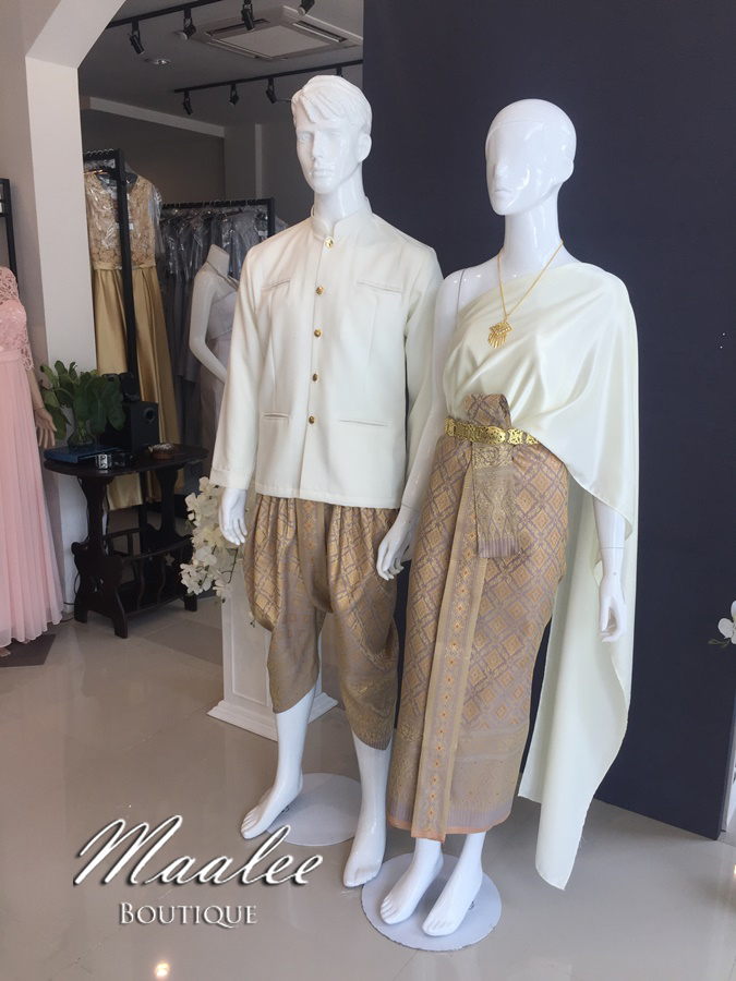 เช่า ชุดไทย ชุดเพื่อนเจ้าสาว ชุดไทยผ้าถุงสีทอง สไบเรียบ สีงาช้าง