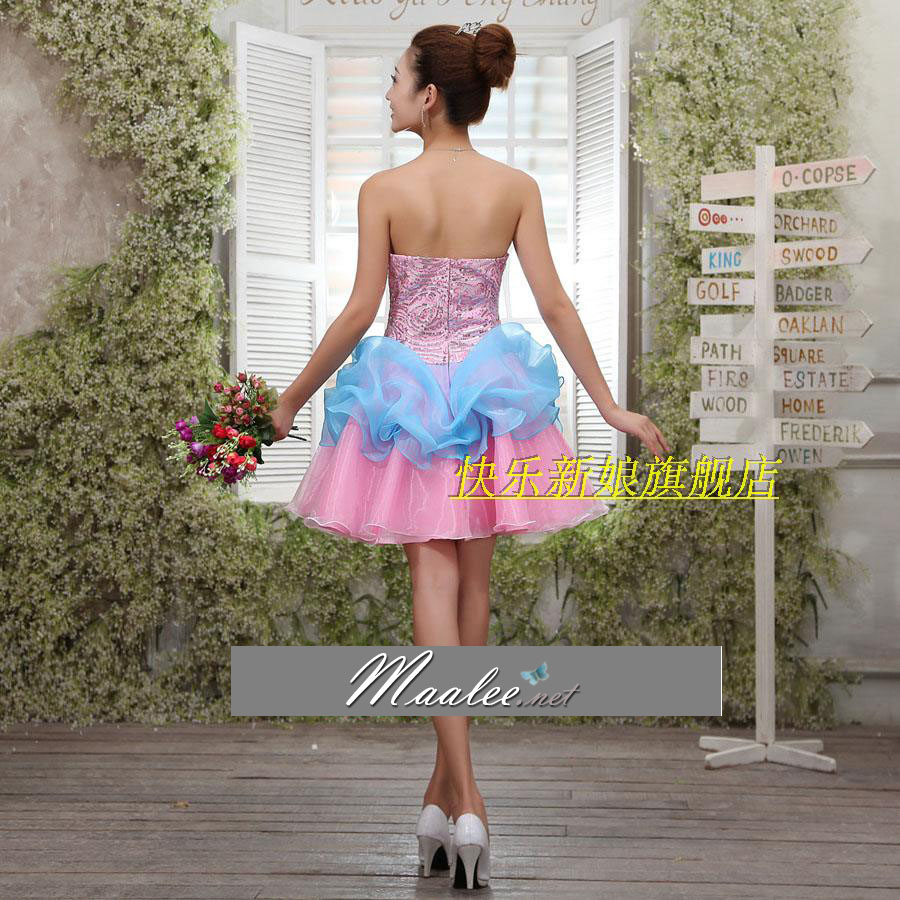 พร้อมเช่า ชุดแฟนซี เช่า 500 ชุดราตรีสั้น เกาะอกแต่งเลื่อมคริสตัสหรู กระโปรงผ้าแก้ว น่ารักฟรุ้งฟริ้ง