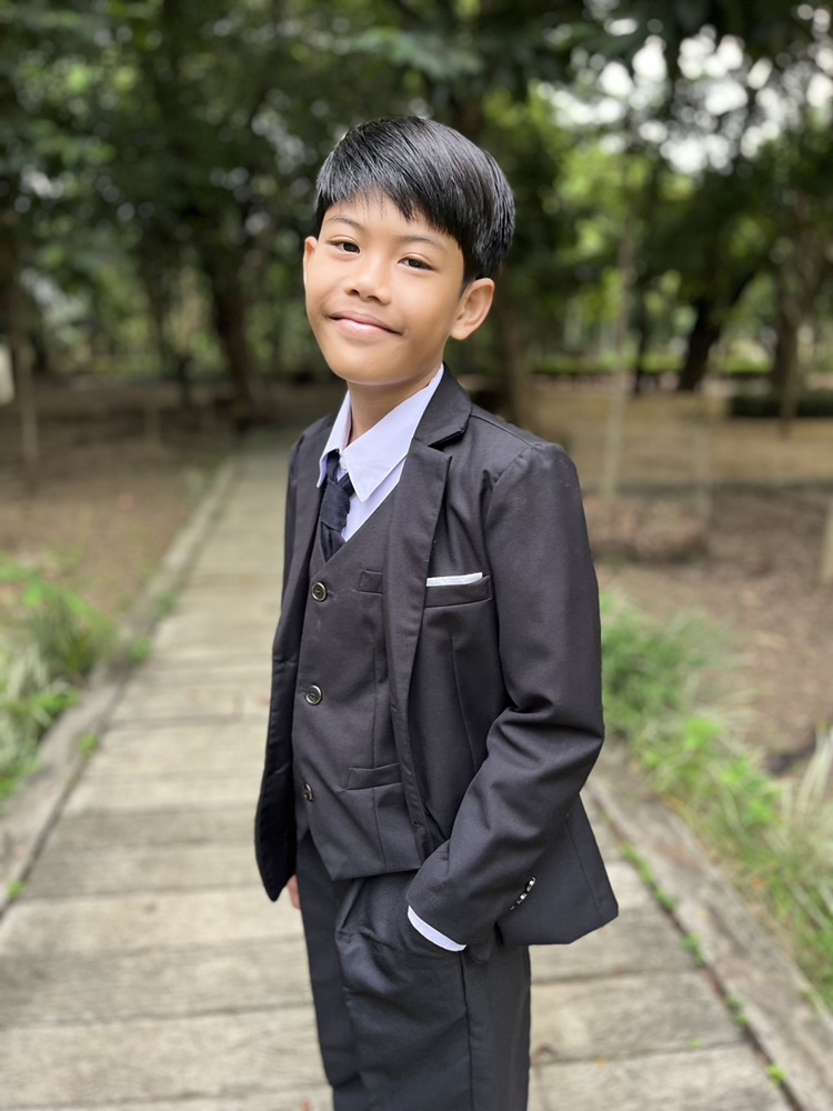 พร้อมเช่า ชุดสูทเด็กชาย สีดำ ** พร้อมเช่า ไซส์ 110, 120, 130, 140 , 150 , 160 ,170 **