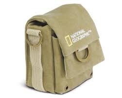 NG1151 NATIONAL GEOGRAPHIC กระเป๋าสำหรับใส่กล้องขนาดเล็ก สำหรับใส่กล้องคอมแพคทั่วไป หรือ โทรศัพท์มือถือ ทำจากวัสดุกันเปียกชื้นและกันฝุ่น ราคาส่ง ส่งฟรี EMS Tel 080-557-6690 รับประกัน5ปี