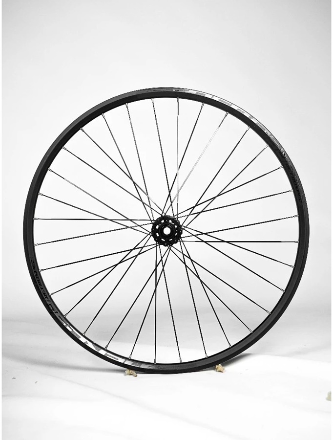 ชุดล้อเสือภูเขา Retrospec ล้อ 29" รุ่น M402-CB ดุมคาร์บอน Boots110 หลัง 148 ดิส Center Lock รองรับ 8-12 sp. แกน หน้า 15 หลัง 12 ซี่ลวด แอโร่