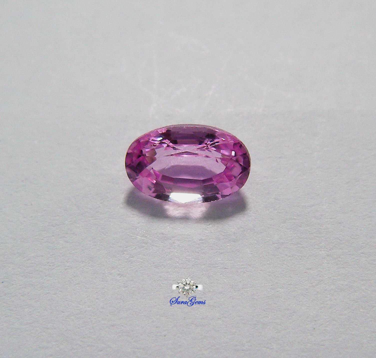 พิ้งค์แซฟไฟร์ !ดิบ Pink Sapphire 粉紅色藍寶石 Weight 0.709 ct. Clarity IF - VVS .