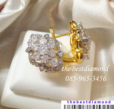 BE826+++ต่างหูHiso คุณนายสุดๆๆ ใส่แล้ว สวย เริ่ด แบบจากร้านเพชร งานสวย เรียบร้อย ดีไซน์สวยเก๋ หรูหรา เพชรวิ๊งๆระยิบระยับเลยค่ะ