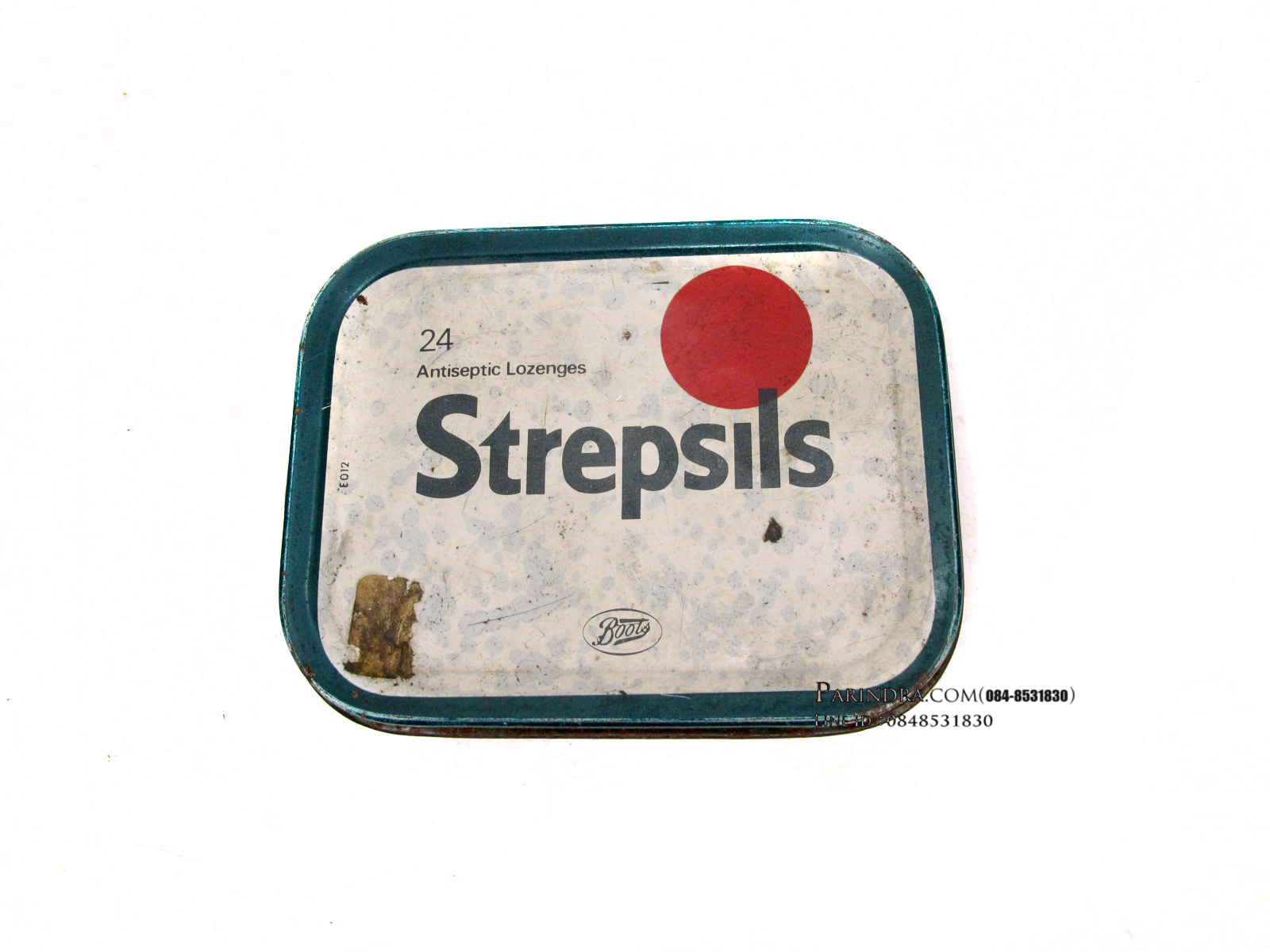 กล่องเหล็ก Strepsils รุ่นเก่า สีเขียวมะกอก ปี 1985