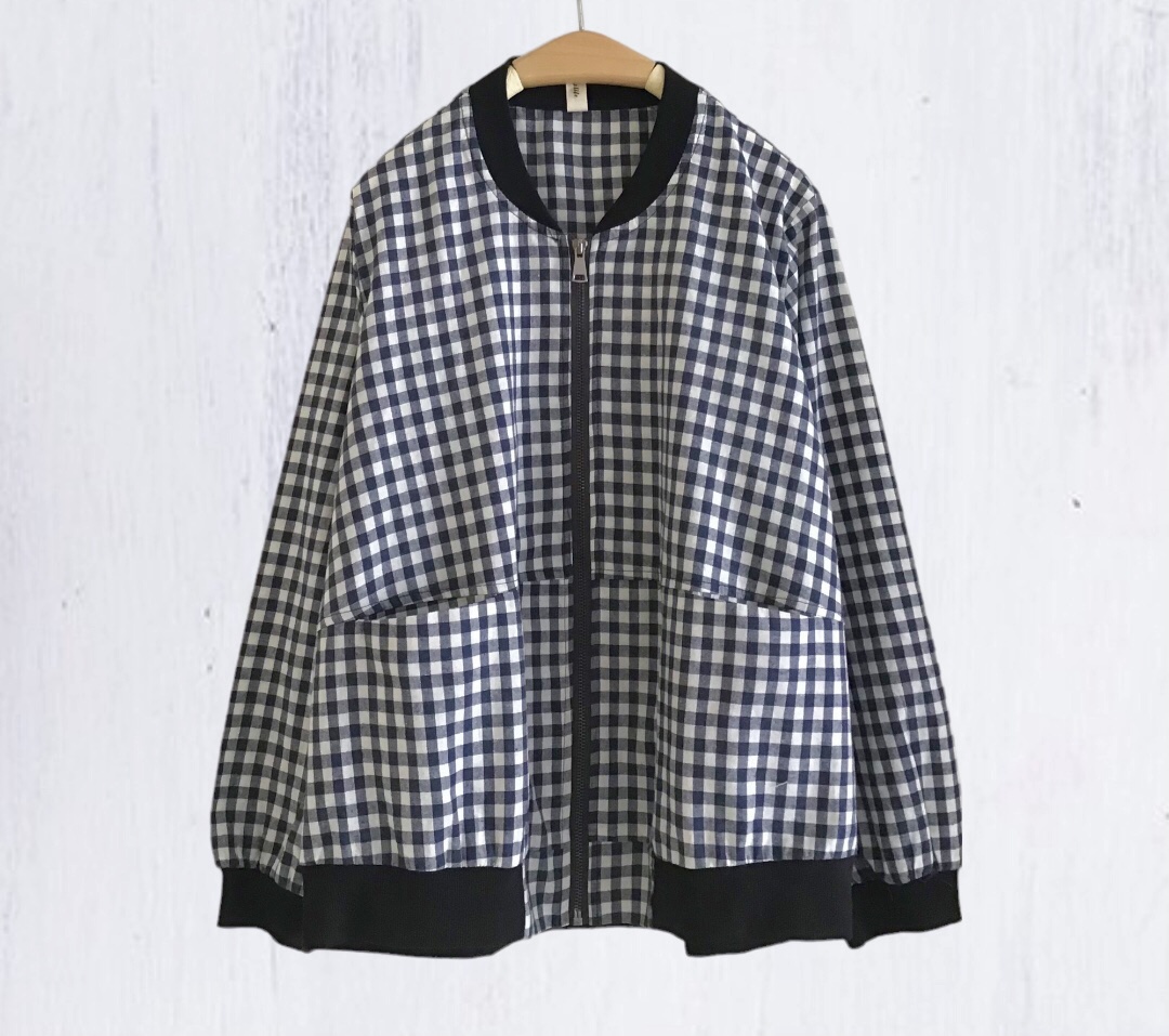 เสื้อคลุมผ้าฝ้ายลายสก็อตแต่งกระเป๋า