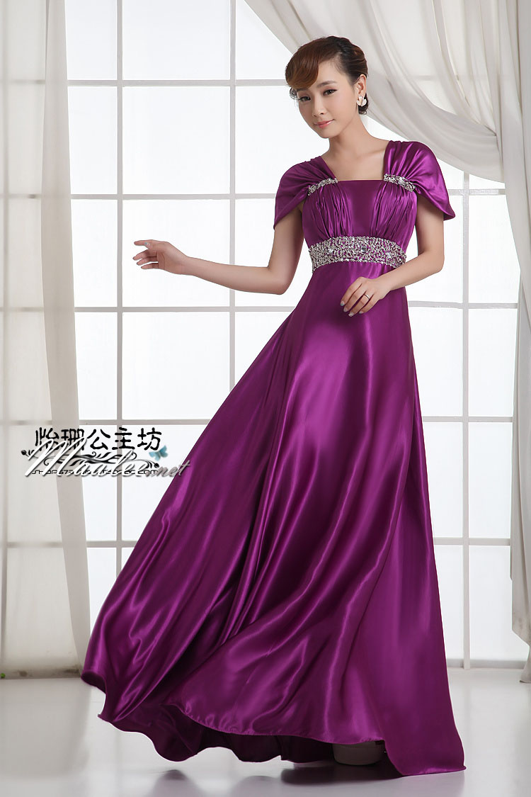 พร้อมส่ง ชุดราตรียาว สีครีม Champagne แบบเรียบหรู ปิดไหล่-เปิดไหล่ ได้ 2 แบบ