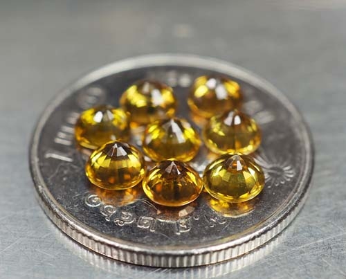 มาลีการ์เน็ต (Mali Garnet) 2.77 กะรัต 8 ชิ้น