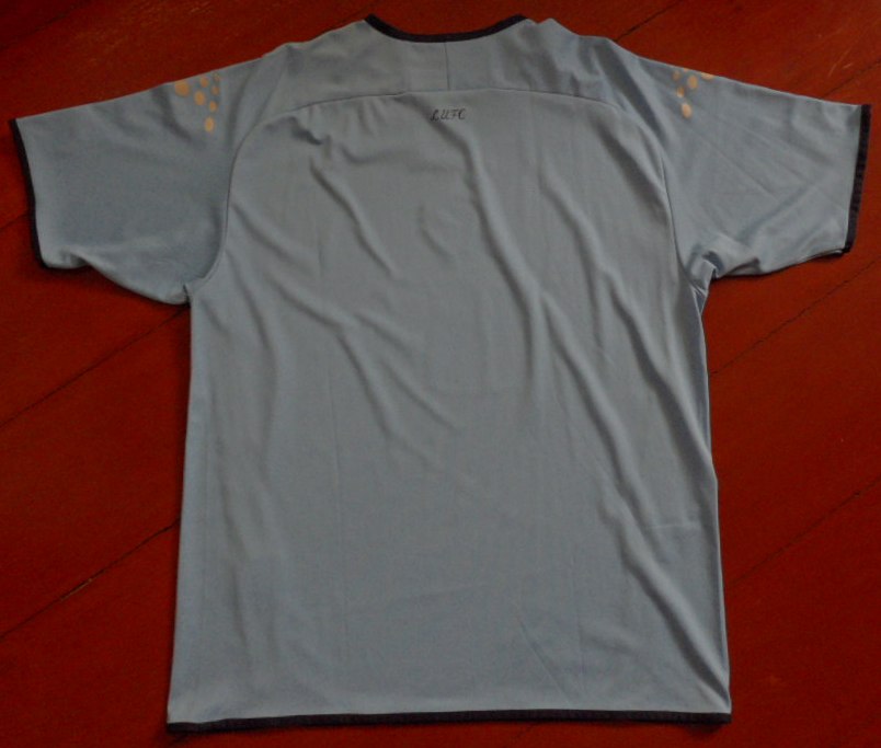 เสื้อฟุตบอล ทีมสโมสรลีดส์ ยูไนเต็ด ชุดเยือน 2004/05 L-Size / LEEDS UNITED Football Shirt Away Kit 2004/05 Jersey L-Size