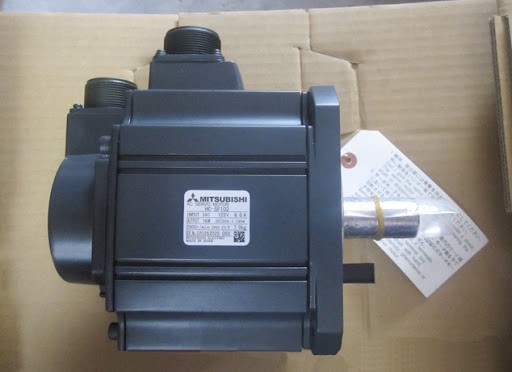 HC-SF102 SERVO MOTOR " MITSUBISHI "