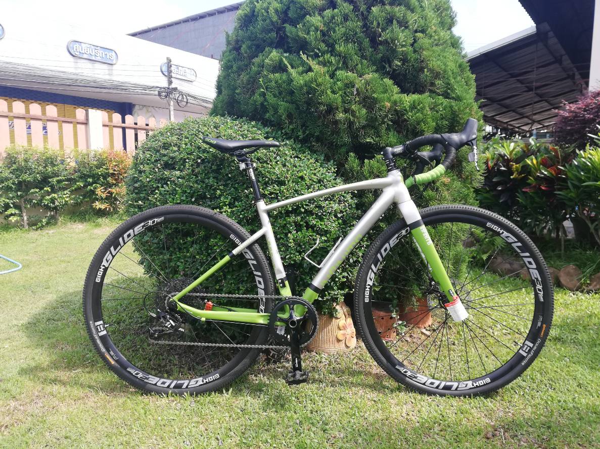 จักรยานเสือหมอบทางฝุ่น INFINITE GRAVEL COMP AL เฟรมอลู 11สปีด Sram APEX 700C