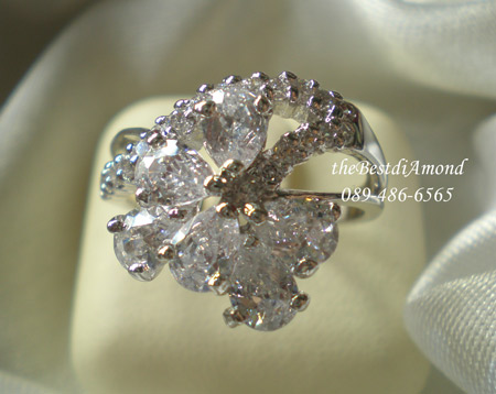 BR603RD+++แหวน WoW Flower+++สวยมากๆๆ ใส่แล้วแนบไปกับนิ้วเลยค่ะ ใช้เพชรหยดน้ำ ผสมผสานกับเพชรกลม เพชรแพรวพราว สวยมากๆๆ ดีไซน์เก๋น่ารักมาก